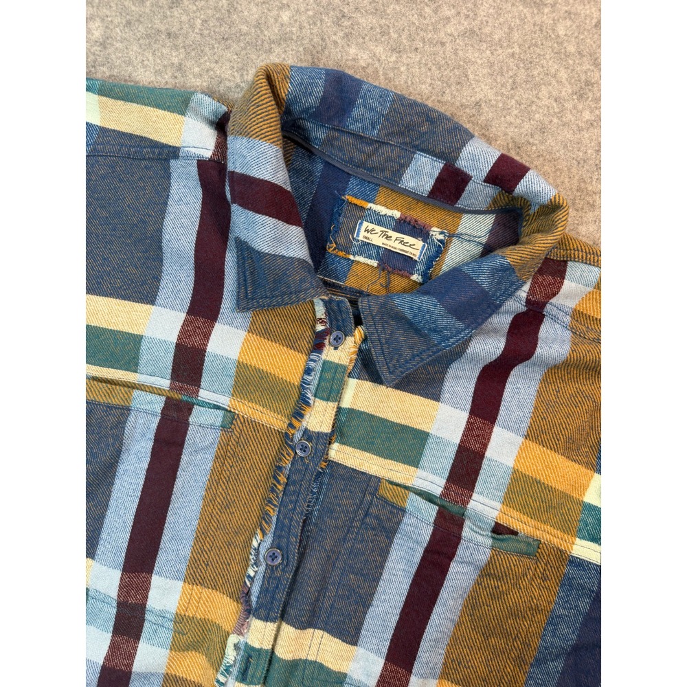 We The Free Mens Small Plaid Distressed Raw Hem Flannel Button Down‎ Shirt Blue